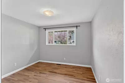 1500 E Fairhaven Avenue, Burlington, WA 98233 - Photo 16