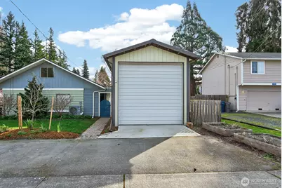 1500 E Fairhaven Avenue, Burlington, WA 98233 - Photo 26