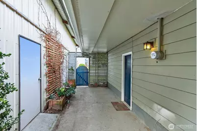 1500 E Fairhaven Avenue, Burlington, WA 98233 - Photo 24