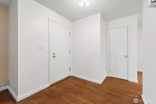 14204 12th Ave SW, Burien, WA 98166 - Photo 2