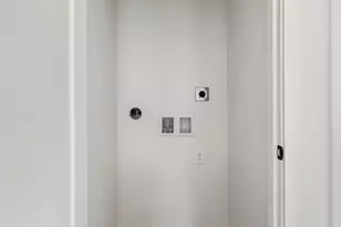 804 S Rose St, Seattle, WA 98108 - Photo 8