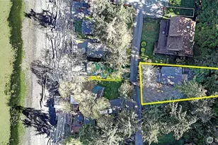 566 Sundin Dr, Camano Island, WA 98282 - Photo 22