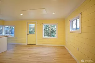 566 Sundin Dr, Camano Island, WA 98282 - Photo 8