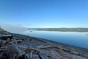 566 Sundin Dr, Camano Island, WA 98282 - Photo 24