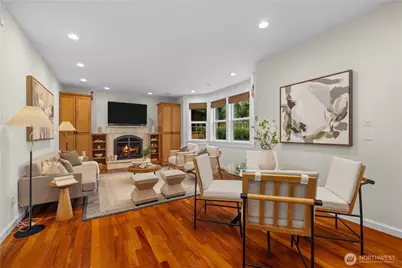 2315 38th Avenue E, Seattle, WA 98112 - Photo 8