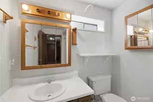 18510 66th Ave NE, Kenmore, WA 98028 - Photo 32