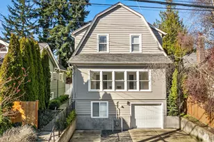 250 NE 50th St, Seattle, WA 98105 - Photo 34