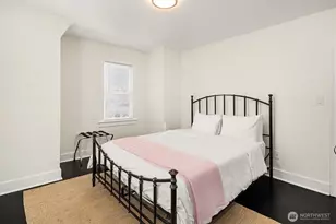 250 NE 50th St, Seattle, WA 98105 - Photo 26