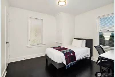 250 NE 50th Street, Seattle, WA 98105 - Photo 26