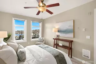 655 Crockett St, Seattle, WA 98109 - Photo 16