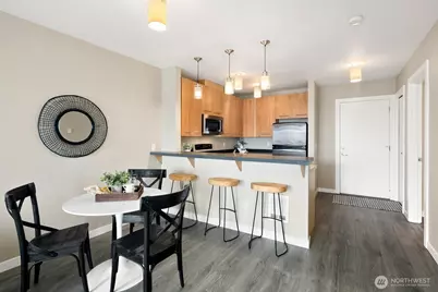 655 Crockett Street #A204, Seattle, WA 98109 - Photo 14