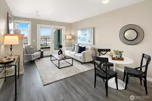 655 Crockett St, Seattle, WA 98109 - Photo 6