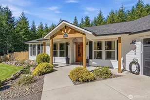 945 Thimbleberry, Castle Rock, WA 98611 - Photo 4