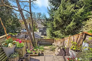 4243 Palatine Ave N, Seattle, WA 98103 - Photo 24