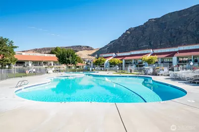 8903 Crescent Bar Road #6, Quincy, WA 98848 - Photo 4