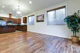 14301 24th Ave E, Tacoma, WA 98445 - Photo 6