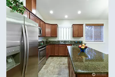 14301 24th Avenue E, Tacoma, WA 98445 - Photo 2