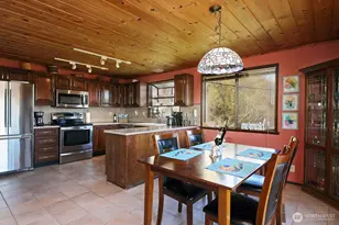 3837 Driftwood Dr, Clinton, WA 98236 - Photo 18