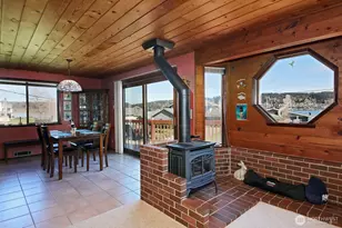 3837 Driftwood Dr, Clinton, WA 98236 - Photo 16