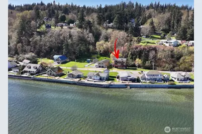 3837 Driftwood Drive, Clinton, WA 98236 - Photo 1