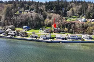 3837 Driftwood Dr, Clinton, WA 98236 - Photo 1