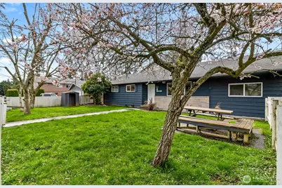 8526 8th Avenue W #A, Everett, WA 98204 - Photo 1