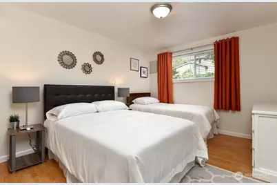 430 128 Avenue SE, Bellevue, WA 98005 - Photo 14