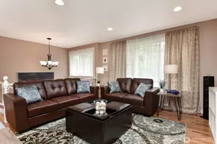 430 128th Ave SE, Bellevue, WA 98005 - Photo 8