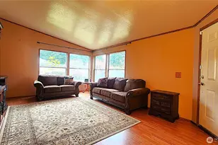 6 Rosemary Ln S, Elma, WA 98541 - Photo 8