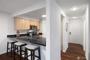 11307 NE 128th St, Kirkland, WA 98034 - Photo 12