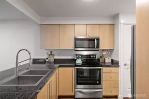 11307 NE 128th St, Kirkland, WA 98034 - Photo 18