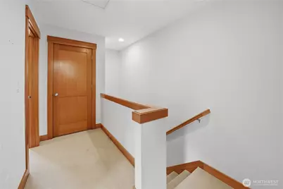 4037 7th Avenue NE #A, Seattle, WA 98105 - Photo 20