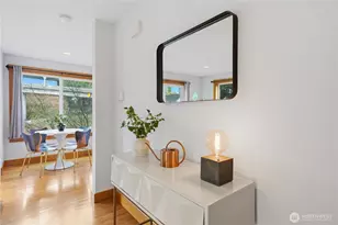 4037 7th Ave NE, Seattle, WA 98105 - Photo 6