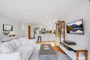 4037 7th Ave NE, Seattle, WA 98105 - Photo 12