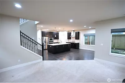 19828 SE 11th Dr, Bothell, WA 98012 - Photo 4