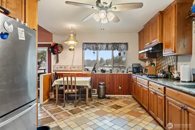 30 E Lakeway Drive, Shelton, WA 98584 - Photo 8
