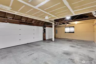 1613 Hoquiam Pl NE, Renton, WA 98059 - Photo 24