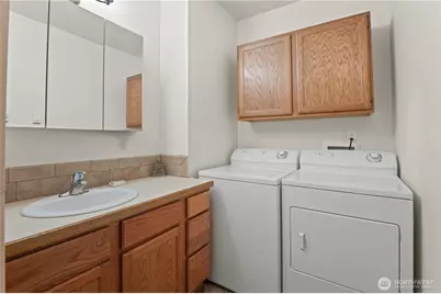 380 N Duckabush Drive E, Hoodsport, WA 98548 - Photo 8