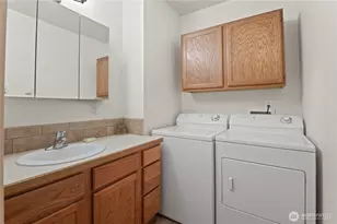 380 N Duckabush Dr E, Hoodsport, WA 98548 - Photo 8