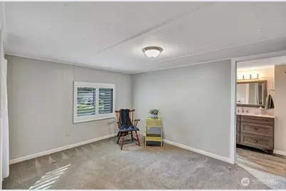 18425 NE 95th Street #82, Redmond, WA 98052 - Photo 10