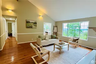 10003 SE 192nd St, Renton, WA 98055 - Photo 2