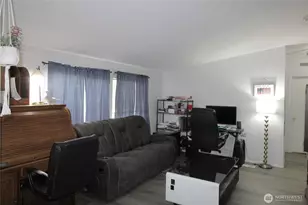 30425 6th Ave S, Roy, WA 98580 - Photo 16