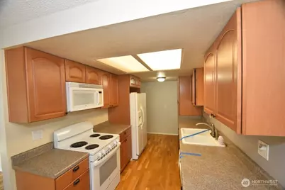 2720 Club Court #107, Mount Vernon, WA 98273 - Photo 6