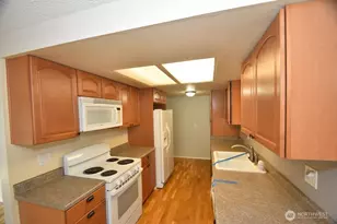 2720 Club Ct, Mount Vernon, WA 98273 - Photo 6