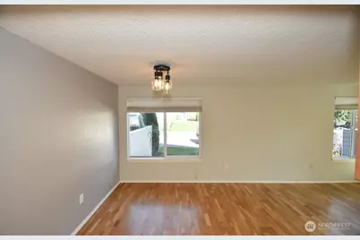 2720 Club Court #107, Mount Vernon, WA 98273 - Photo 8