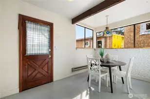 5046 35th Ave NE, Seattle, WA 98105 - Photo 10