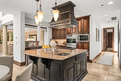 1444 Evergreen Point Rd, Medina, WA 98039 - Photo 16