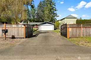 8718 8th Way SE, Olympia, WA 98513 - Photo 2