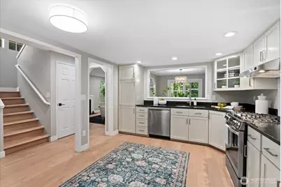 13514 NE 89th Court, Redmond, WA 98052 - Photo 4