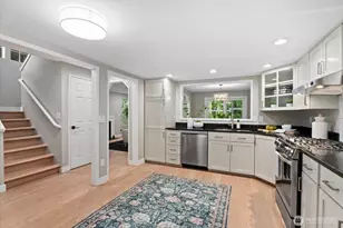 13514 NE 89th Ct, Redmond, WA 98052 - Photo 4